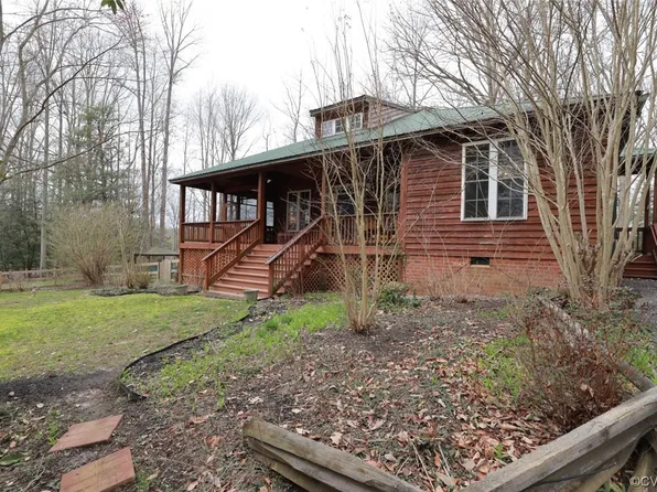 5404 Roxbury Rd, Providence Forge, VA 23140