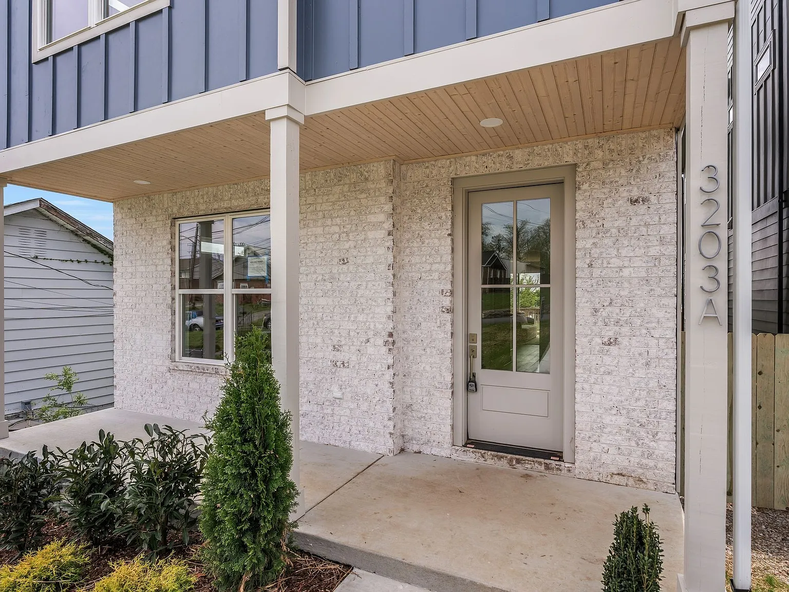 3203A Resha Lane - 1 — Photo 4