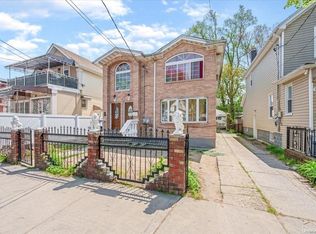 15052 116th Dr, Jamaica, NY 11434