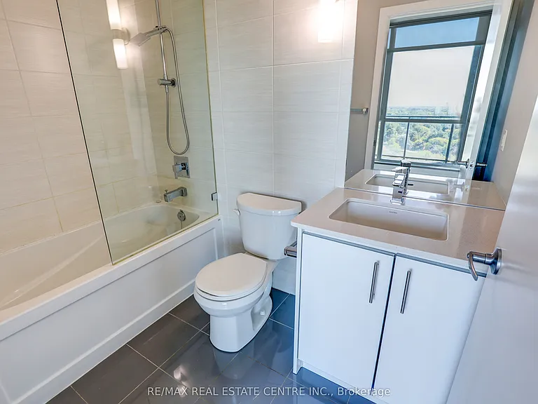 75 The Donway W #1110 — Photo 24