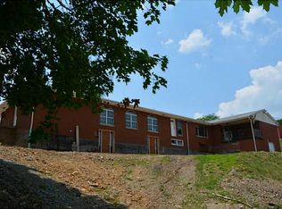 34 N Main St, Ellsworth, PA 15331