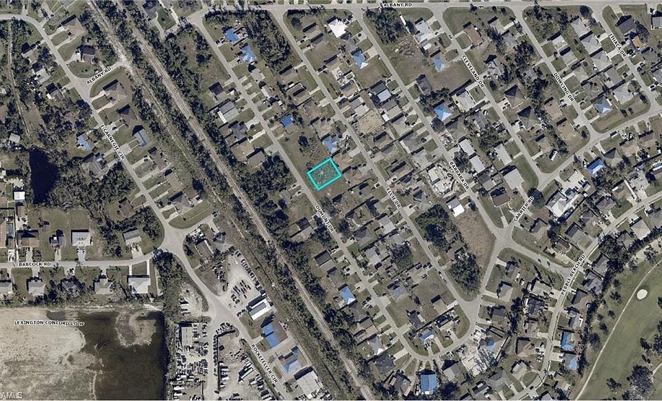 2nd image of 17461/463 Dumont DR