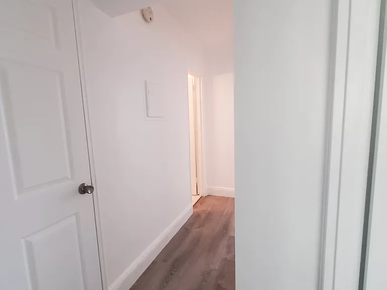 11 Bedford Ave #2 — Photo 8