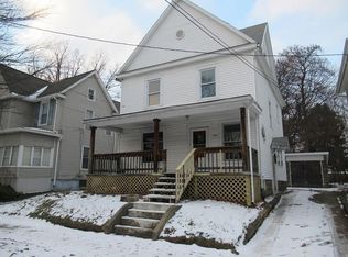 910 W 7th St, Erie, PA 16502