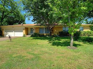 4341 Cummings Dr E, North Richland Hills, TX 76180