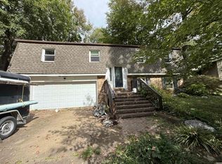 713 Forest Park Dr, Newburgh, IN