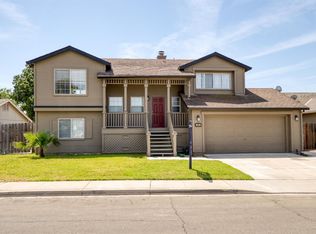 634 Lady Slipper Ln, Newman, CA 95360