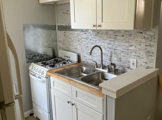 800 Vine St APT 4, Syracuse, NY 13203