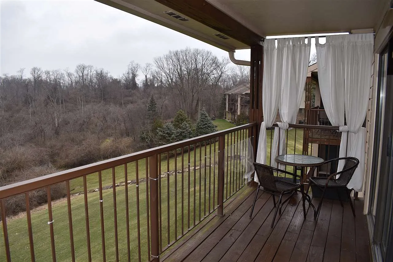 42 Eagle View Ln photo 1