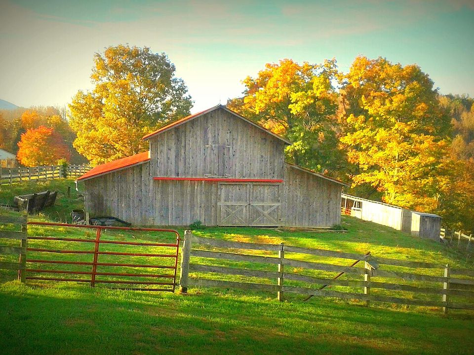 Barn in fenced lot