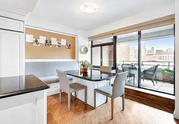 5th image of 124 E 79th St #12CD