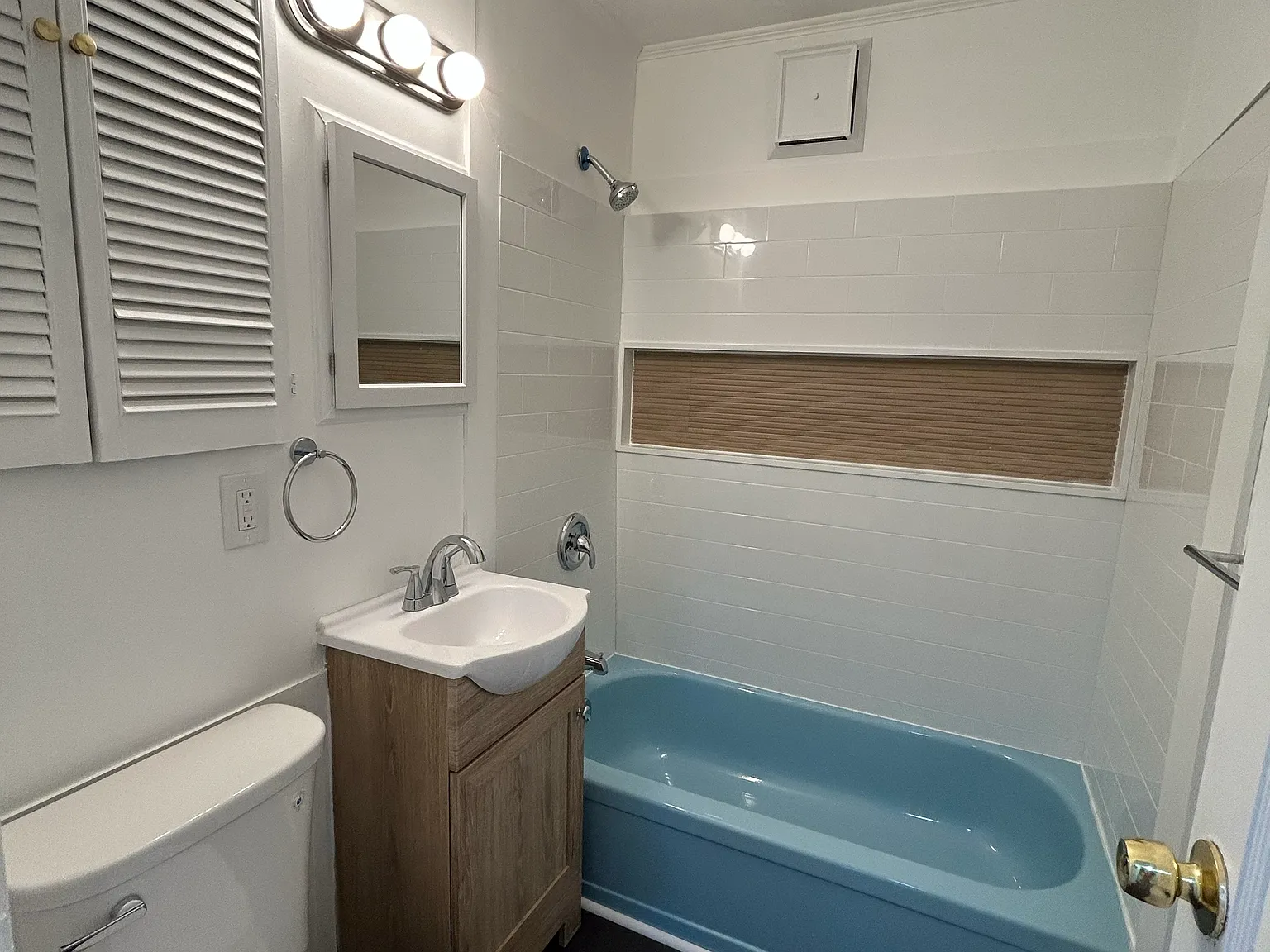 4 bed, 1092 sqft, $2,295 — Photo 3