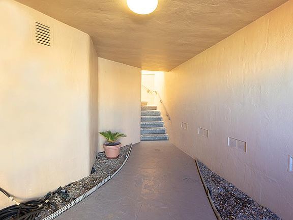 2nd image of 2206 33rd Ave