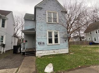 2212 Selzer Ave, Cleveland, OH