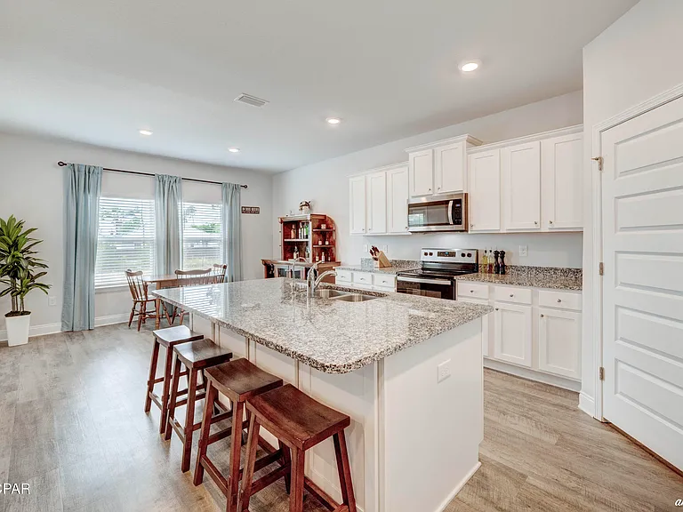 460 Albert Meadow Ln — Photo 10