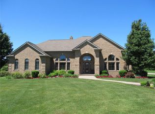 5450 Stoneridge Dr, Fairview, PA 16415