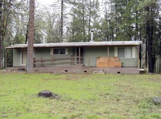 3873 Russell Rd, Grants Pass, OR 97526