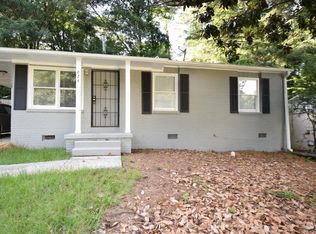 824 Bolton Rd NW, Atlanta, GA 30331
