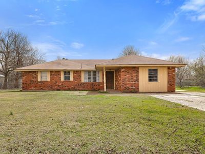 304 W Division St, Union City, OK, 73090