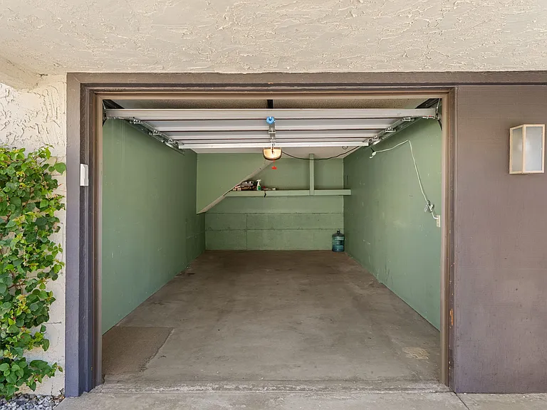 1472 S Camino Real — Photo 22
