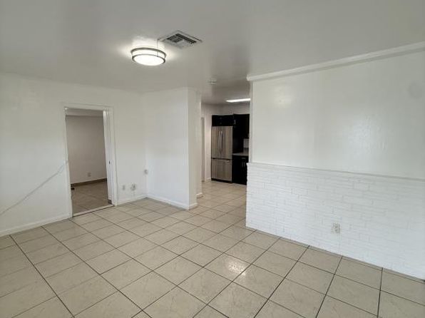 2668 Prairie Ln