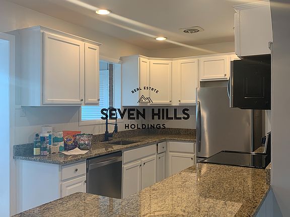 3rd image of 1007 Kinney St