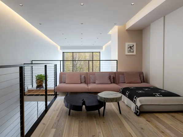 90 Furman Street image 4 of 17