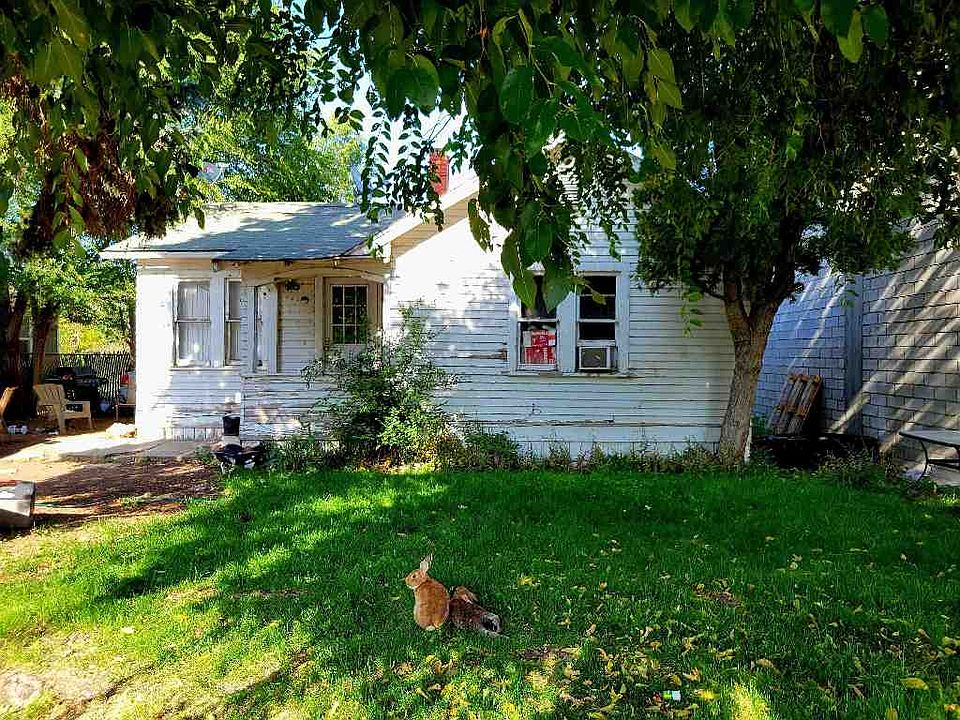 2nd image of 613 Modoc Ave