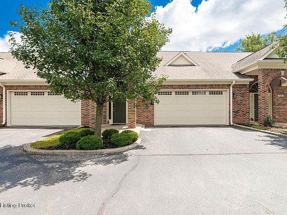 3rd image of 117 Treslyn Way