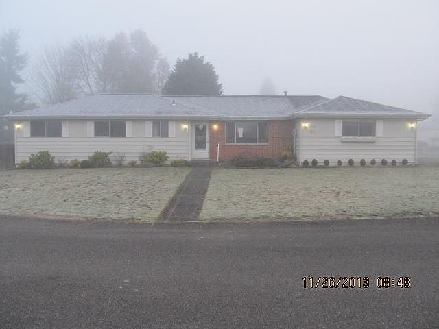 1st image of 11930 SE 205th St