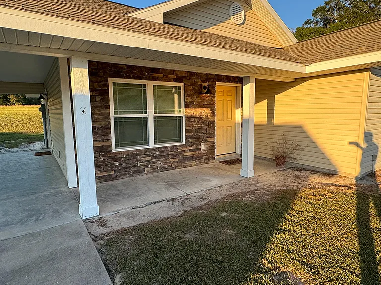 3288 NE Caitlin Ln — Photo 5