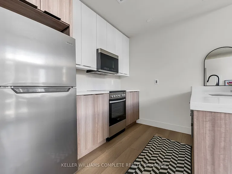 24 Augusta St #610 — Photo 7