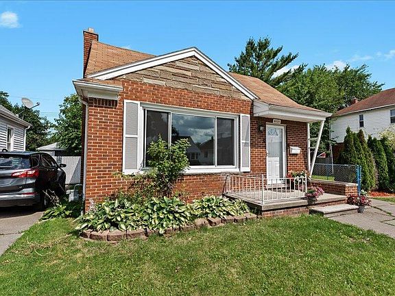 2nd image of 6620 Yinger Ave