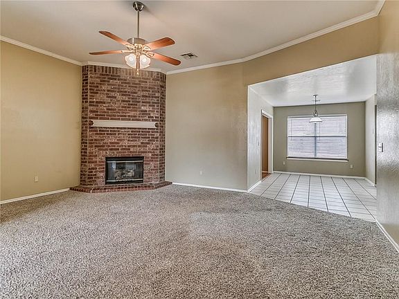 4th image of 17328 Cedarwood Dr