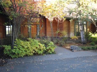 63842 Johnson Rd, Bend, OR 97703