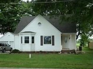 212 Hamilton St, Union Mills, IN 46382