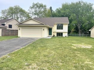 3914 Westbury Trl, Eagan, MN 55123