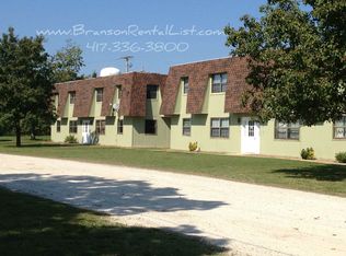 1109 Bird Rd APT 21, Branson, MO 65616