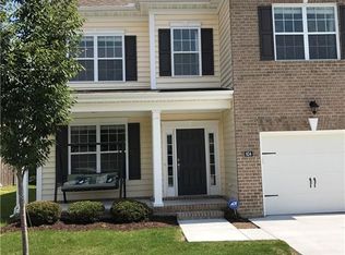 824 Brightleaf Pl, Chesapeake, VA 23320