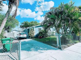 1945 NW 155th St, Miami Gardens, FL 33054