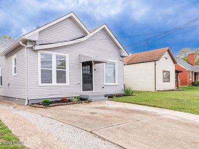 1030 Bluegrass Ave, Louisville, KY, 40215