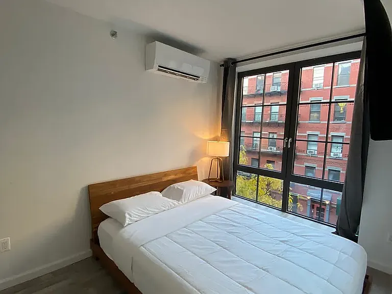 433 W 53rd St #45 — Photo 10