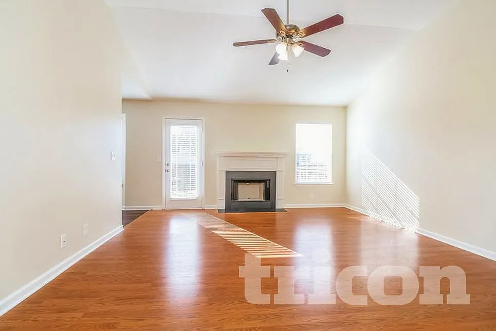 Building Photo - 2305 Cason Trl