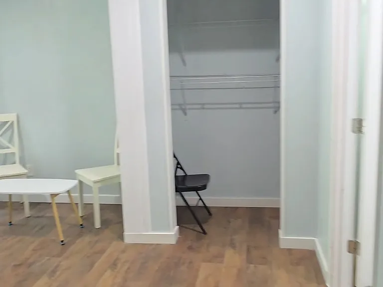 927 College Ave #9 — Photo 7