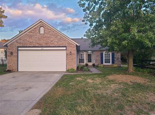 2015 Alysheba Dr, Indianapolis, IN