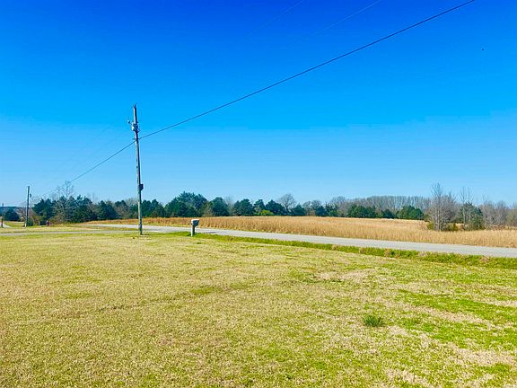 5th image of 3 Dejarnett Rd