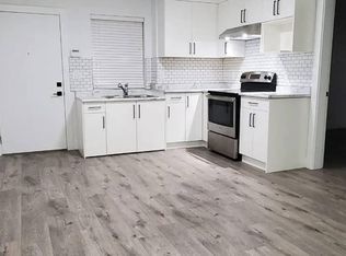 1206 7th Ave #2, New Westminster, BC
