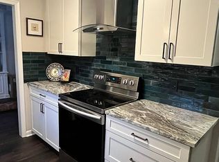 662 Wattles Rd, Bloomfield Hills, MI 48304