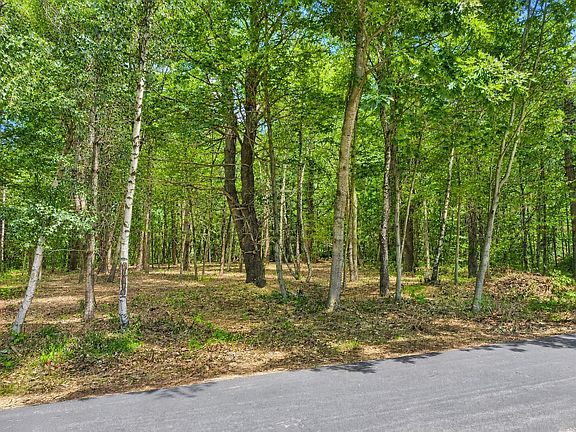 4th image of 60 Fairway Drive #14