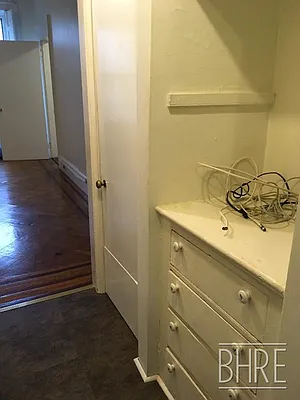 Rented by Brooklyn Heights Real Estate Inc | media 34